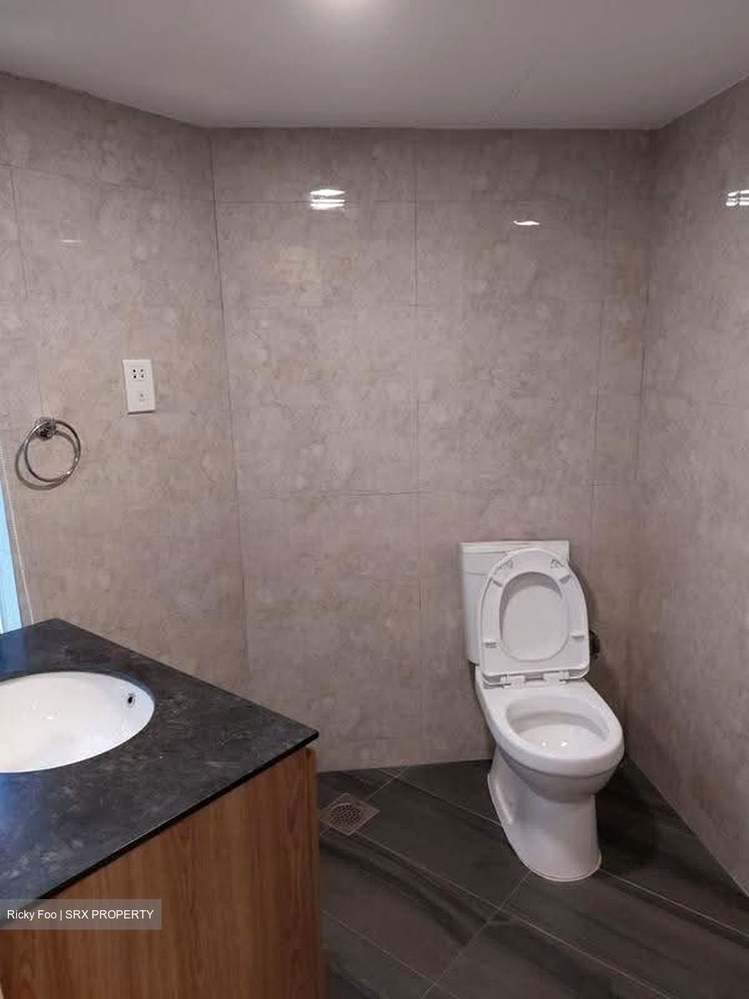 Beverly Hill (D10), Condominium #637822131